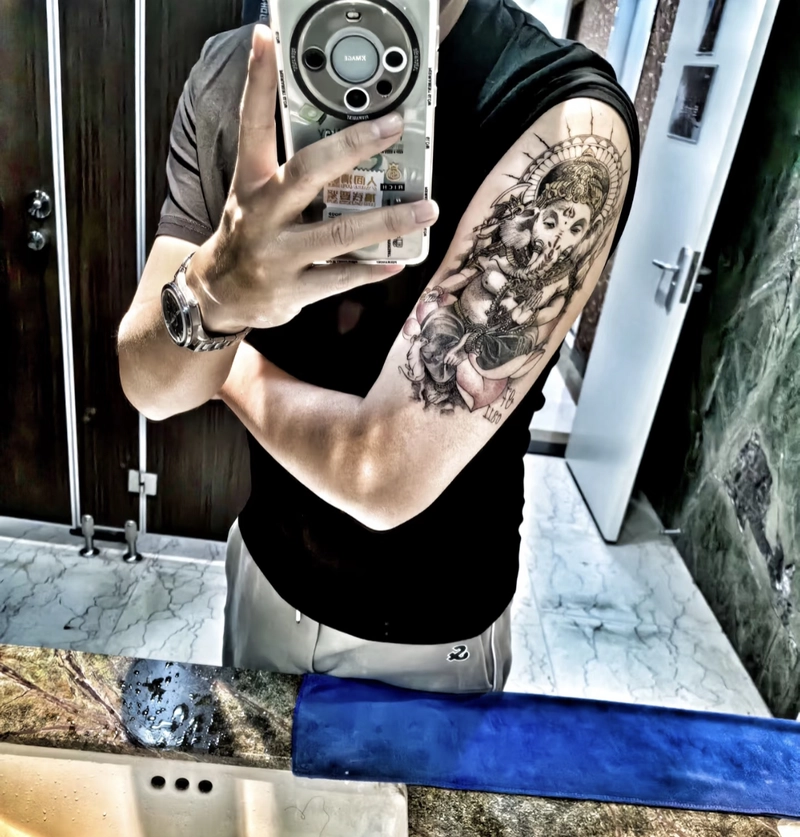 Hình xăm Phật hợp mệnh