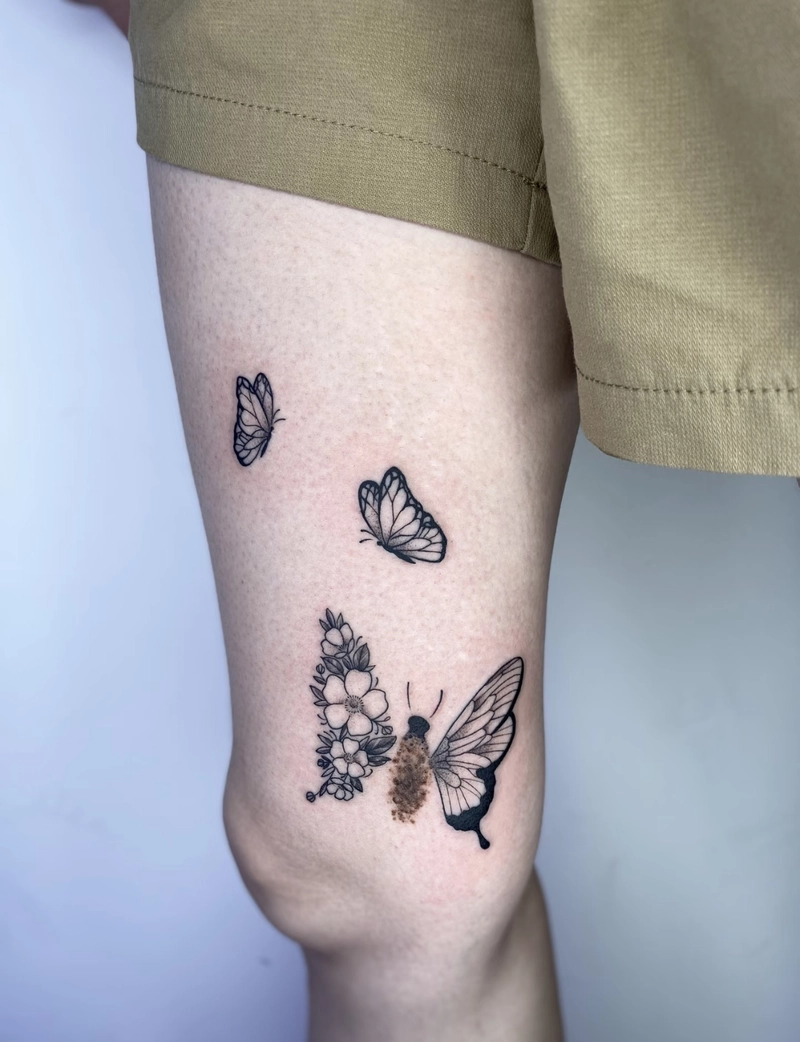 Hình xăm chân nữ dành cho cô gái dịu dàng