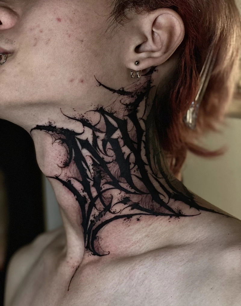 Hình xăm đầu lâu ở cổ cho nam Hình xăm đầu lâu ở cổ cho nam