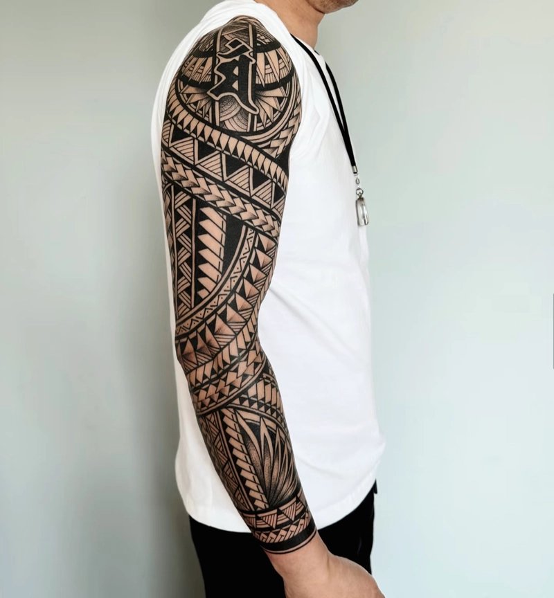 Hình xăm full tay biểu tượng sức mạnh cho nam cực phẩm Hình xăm full tay biểu tượng sức mạnh cho nam cực phẩm