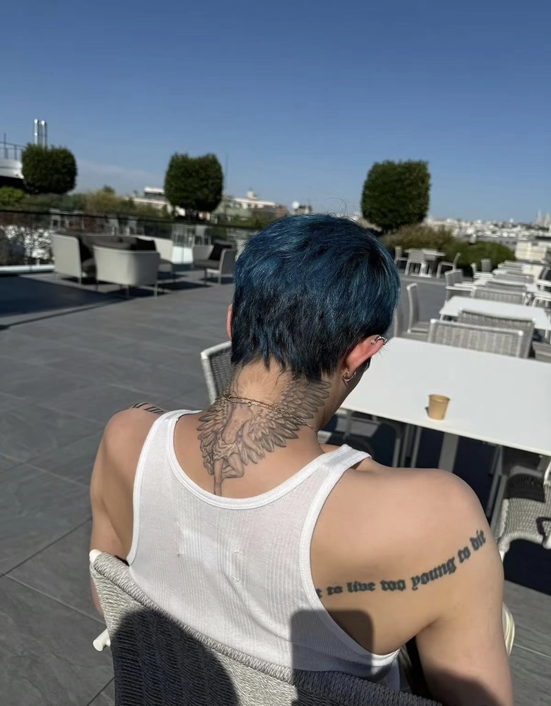 Hình xăm hiện thực ở lưng cho nam