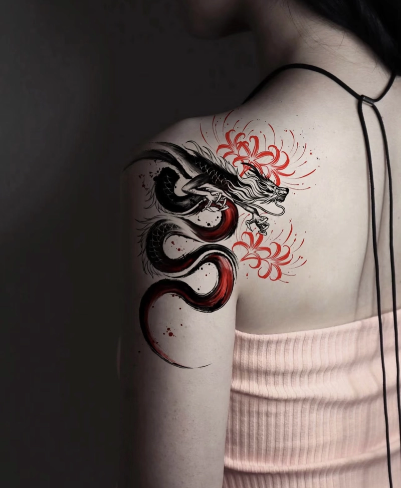 Hình xăm hoa sen rồng độc đáo