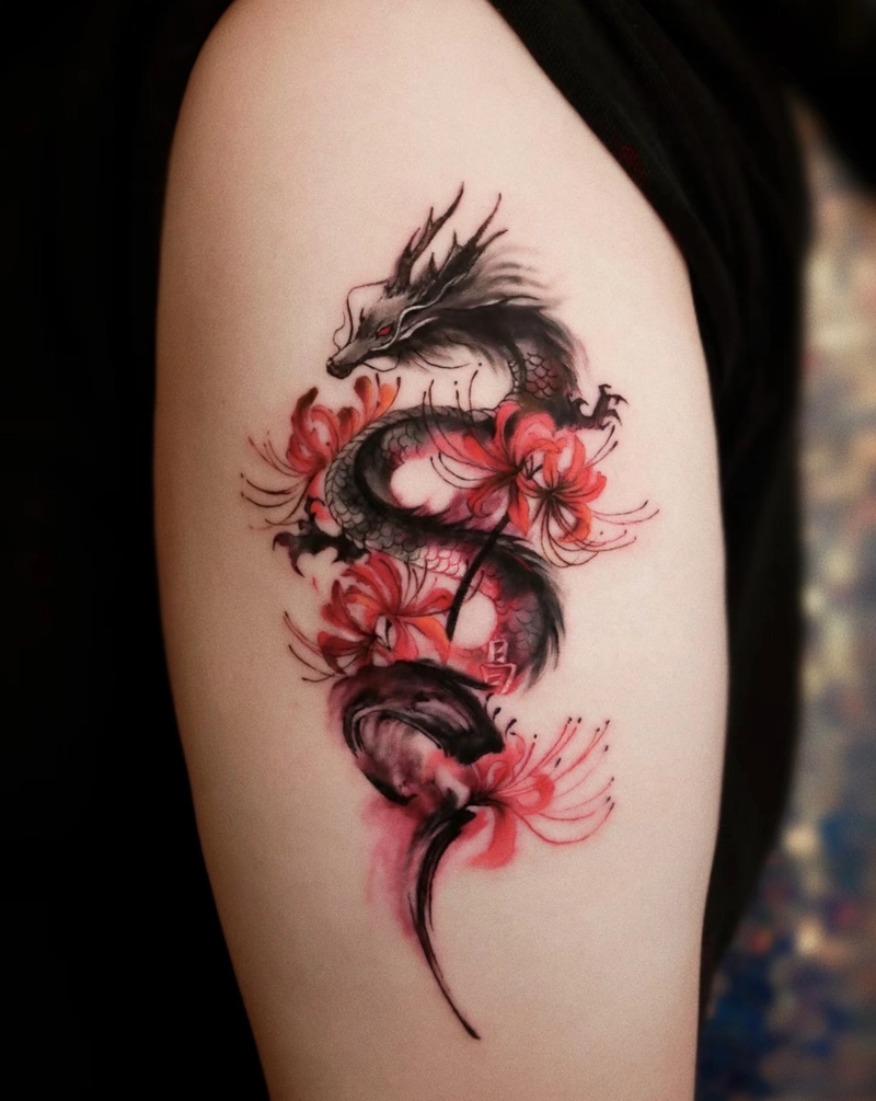 Hình xăm hoa sen rồng nhỏ