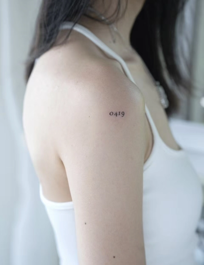 Hình xăm mini hoa văn dễ thương cho nữ độc đáo Hình xăm mini hoa văn dễ thương cho nữ độc đáo