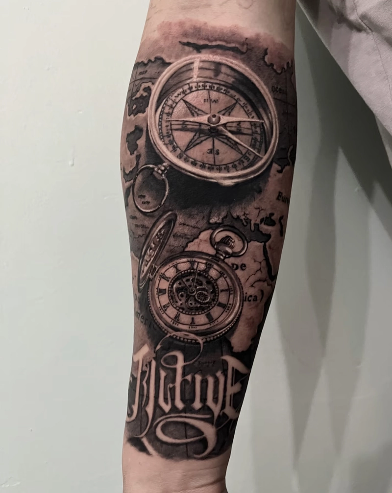 Hình xăm nghệ thuật trên tay cho nam