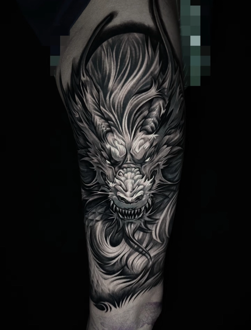 Hình xăm rồng kín tay