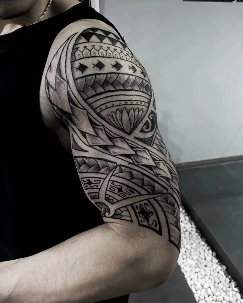 Hình xăm tối giản trên tay cho nam