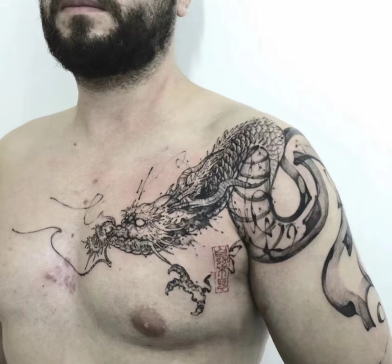 Hình xăm vai và ngực cho nam