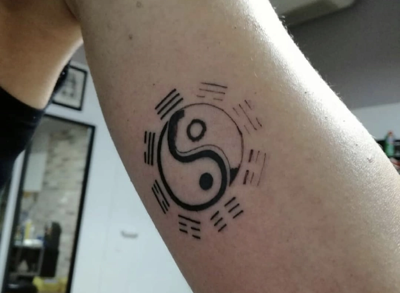 hình xăm bát quái mang tính linh thiêng và huyền bí