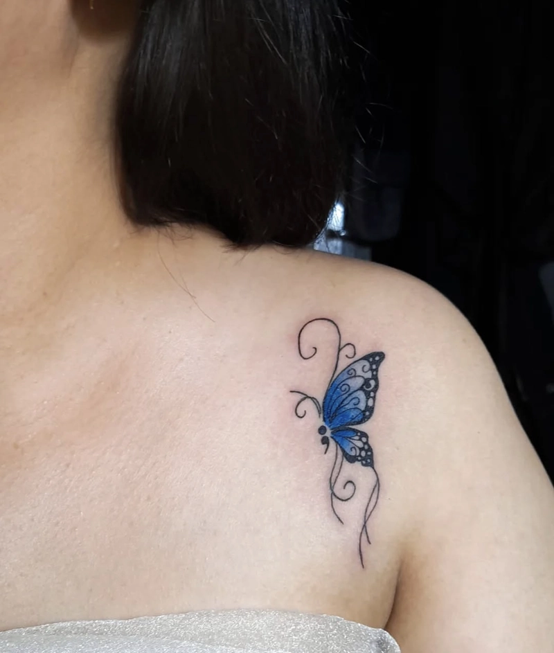 hình xăm bướm bay bổng