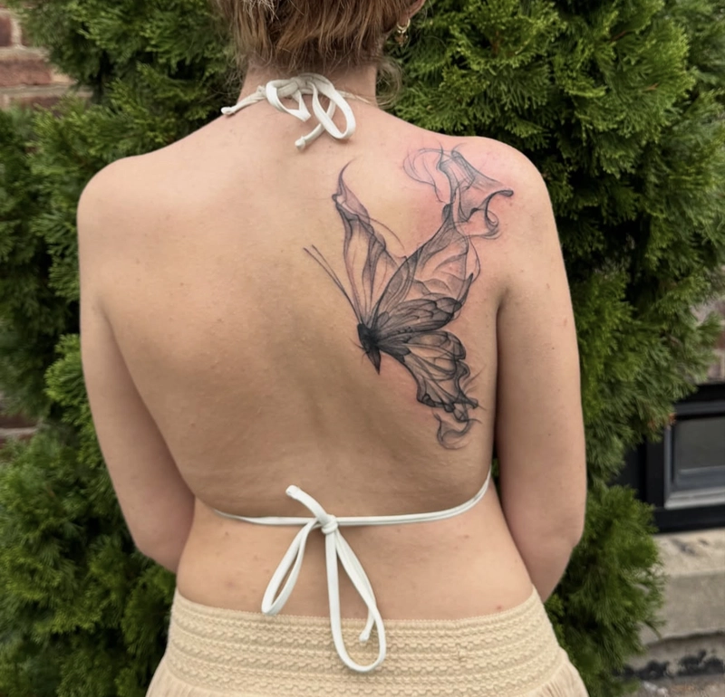 hình xăm bướm độc đáo