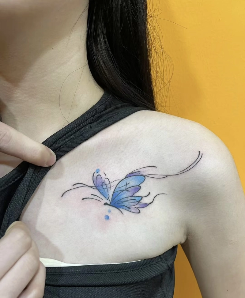 hình xăm bướm nhẹ nhàng nữ tính