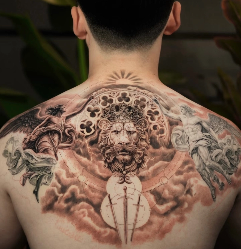 hình xăm cá tính cho nam ở lưng hình xăm cá tính cho nam ở lưng