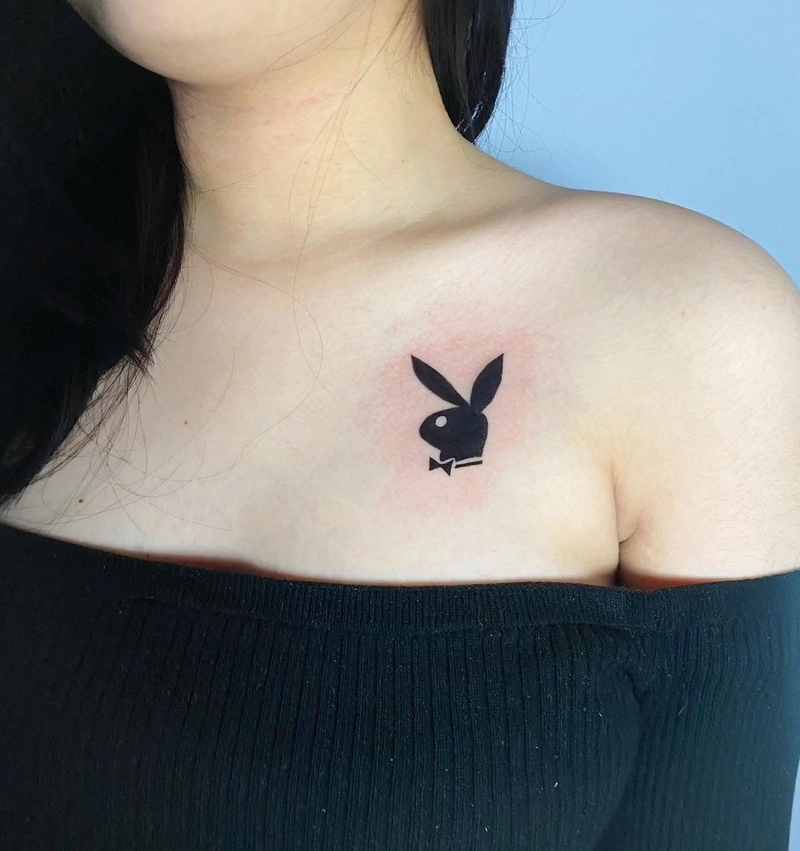 hình xăm cá tính ở ngực