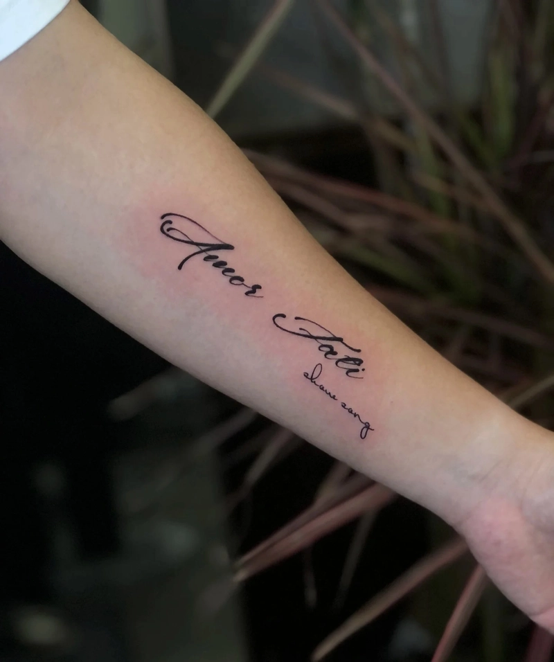 hình xăm chữ bay bổng hình xăm chữ bay bổng