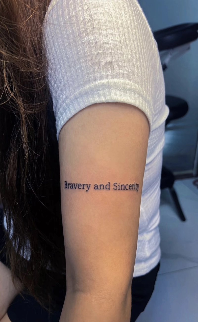 hình xăm chữ nhẹ nhàng bay bổng hình xăm chữ nhẹ nhàng bay bổng