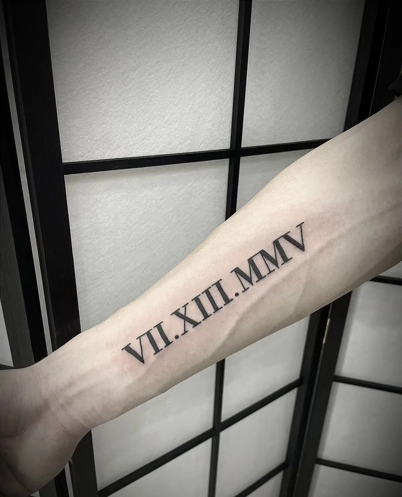 hình xăm chữ tiếng Latin cho nam