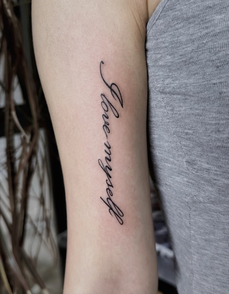 hình xăm chữ tinh xảo hình xăm chữ tinh xảo