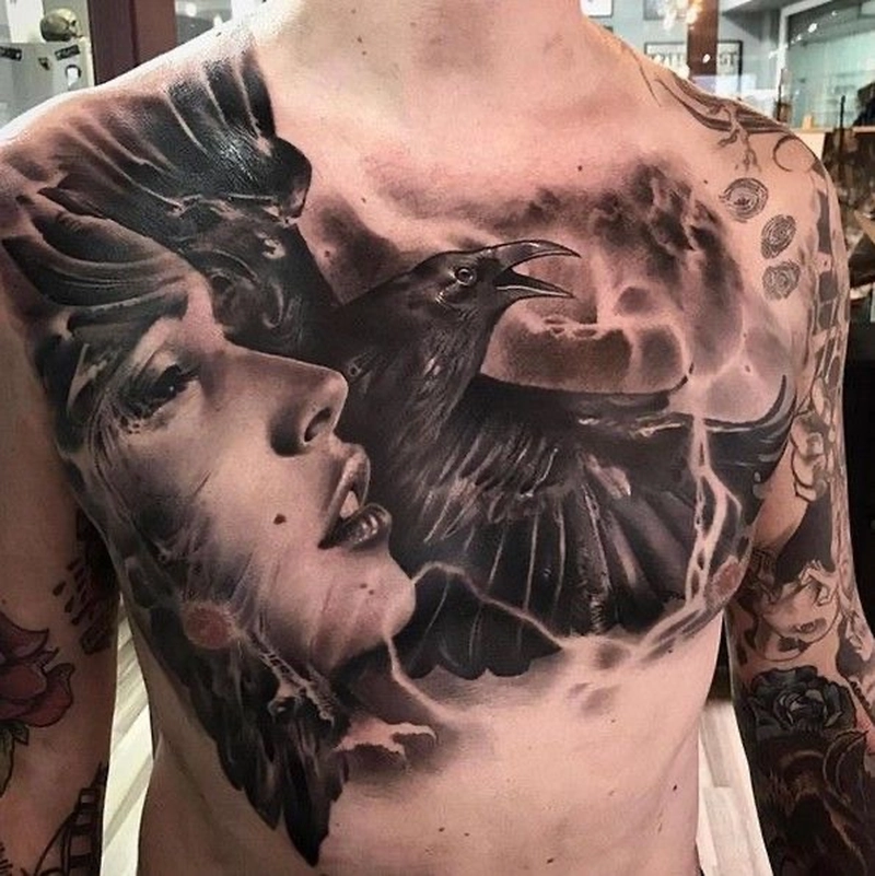 hình xăm con gái ở ngực