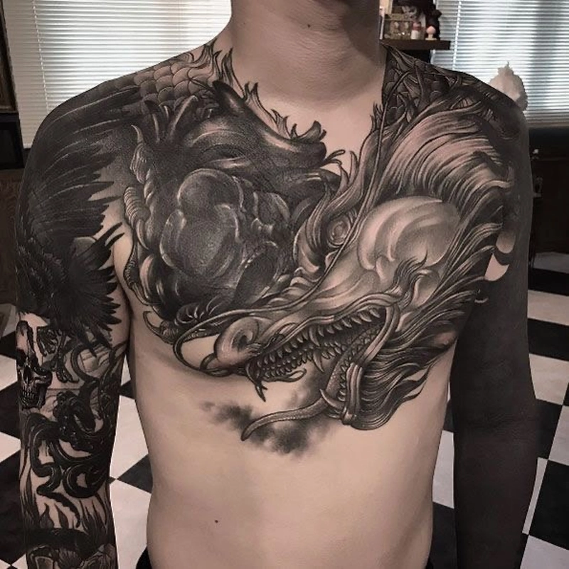 hình xăm con rồng ở ngực