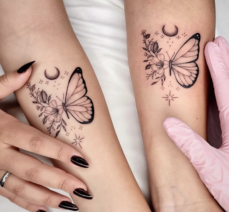 hình xăm đôi bướm ở tay