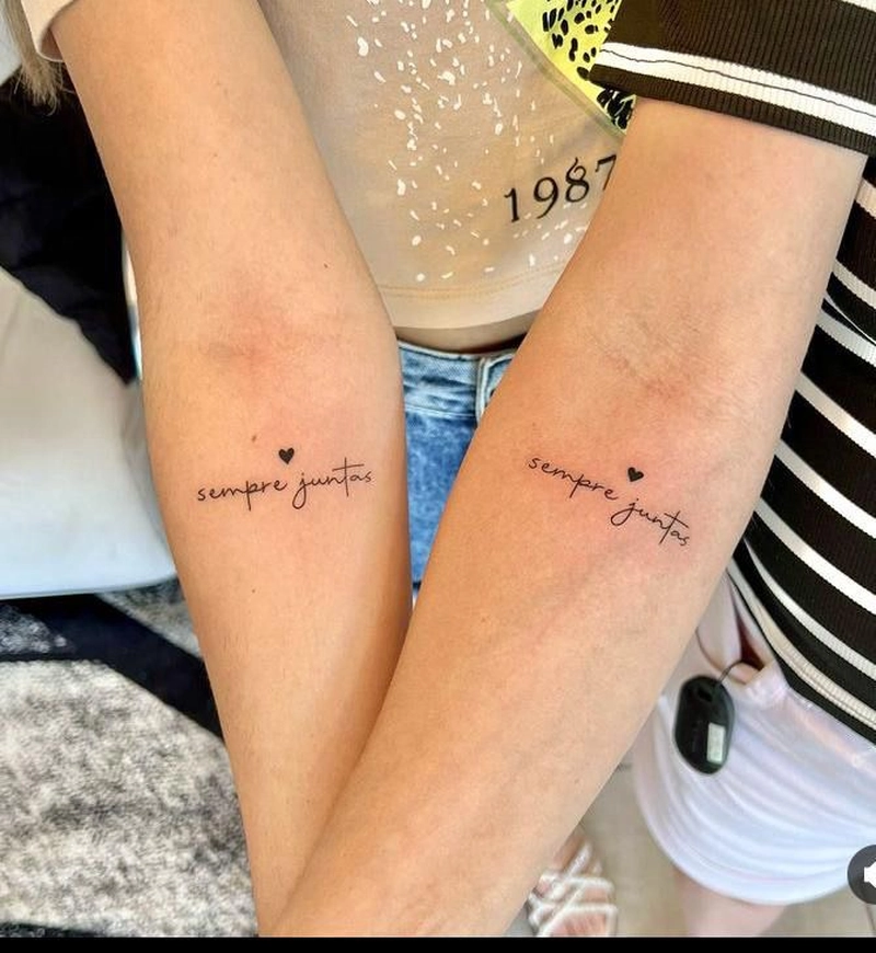 hình xăm đôi chữ