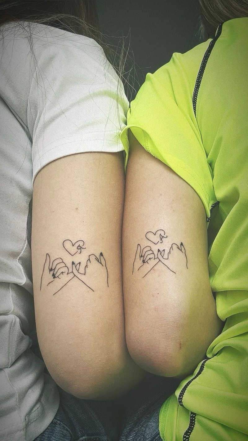 hình xăm đôi nữ dễ thương