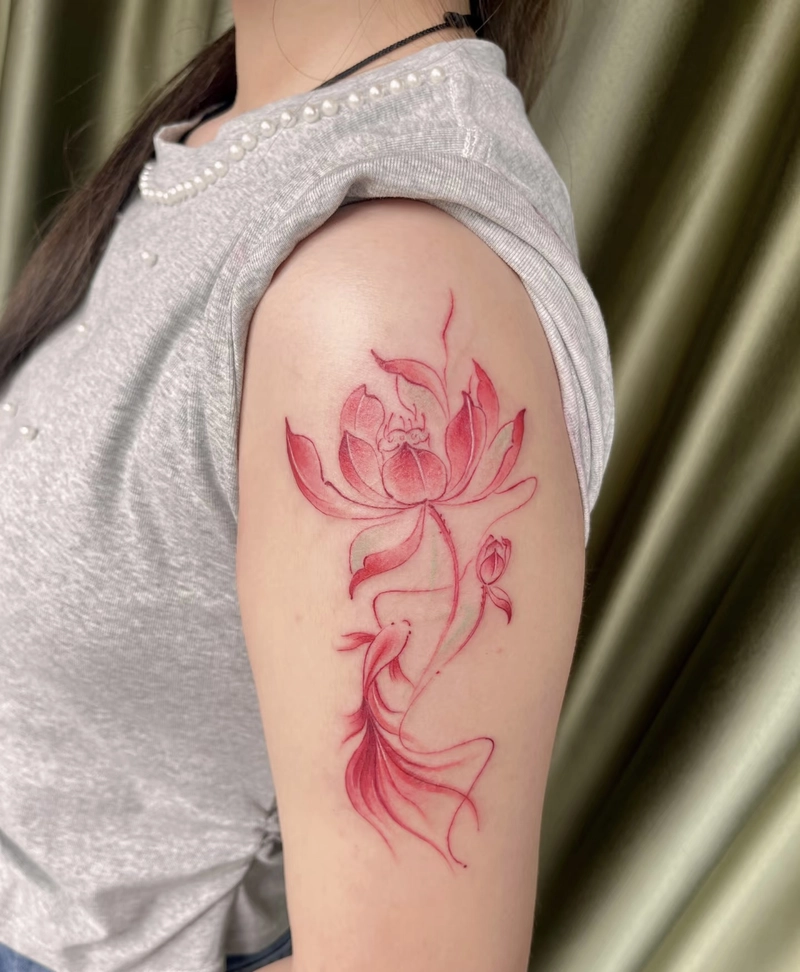 hình xăm hoa sen nhẹ nhàng tự nhiên