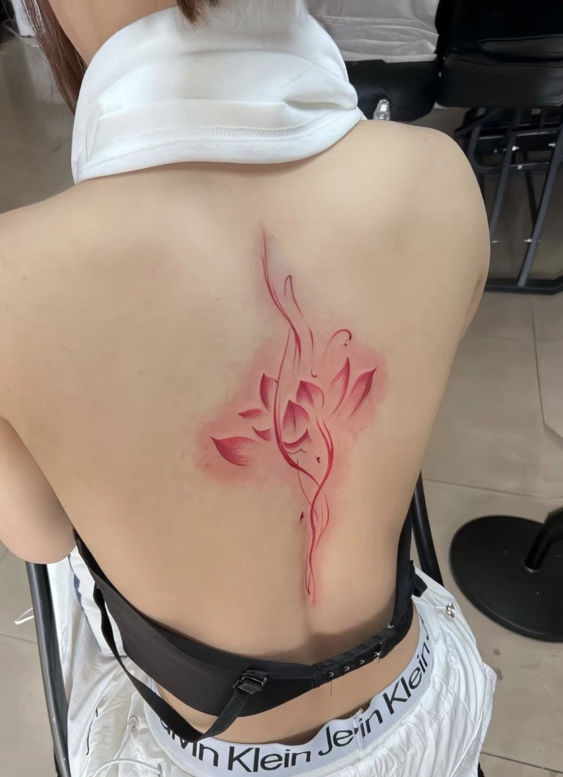 hình xăm nhỏ cá tính cho nữ hình xăm nhỏ cá tính cho nữ