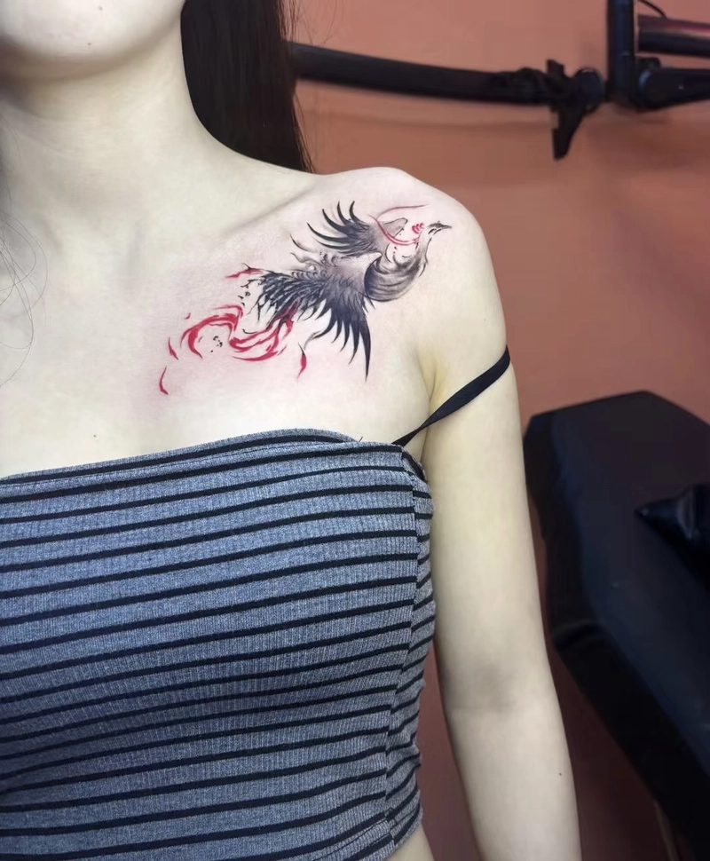 hình xăm nhỏ ở vai cho nữ hình xăm nhỏ ở vai cho nữ