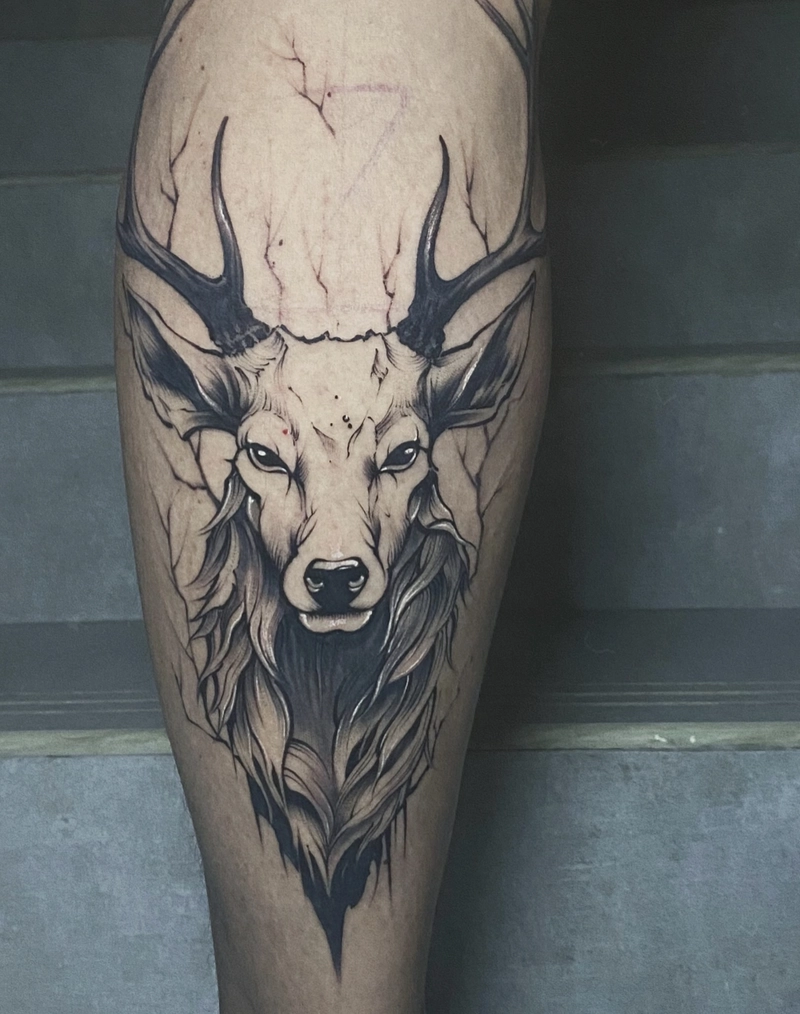 hình xăm phong thuỷ hươu cho nam