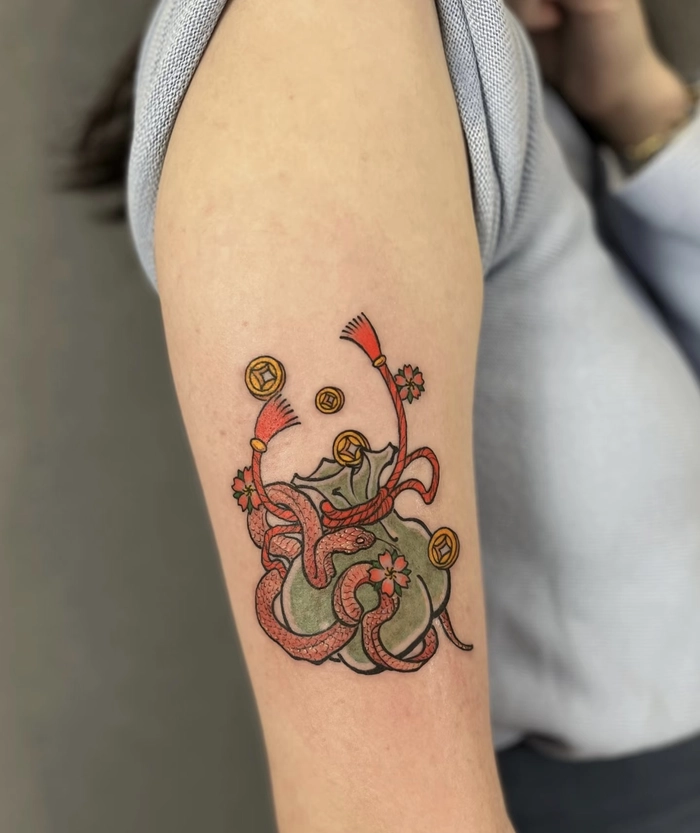 hình xăm phong thủy là lựa chọn của những người yêu văn hóa Á Đông