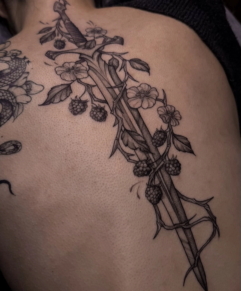 hình xăm phong thuỷ trừ tà mang vẻ huyền ảo