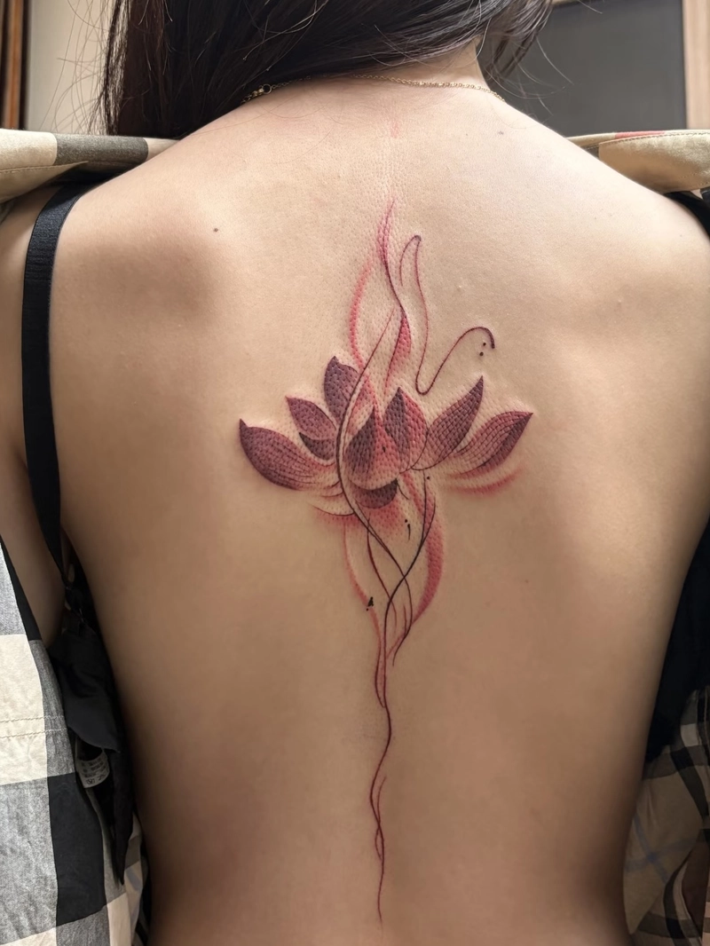 hình xăm sen phong thủy tượng trưng cho sự bền vững