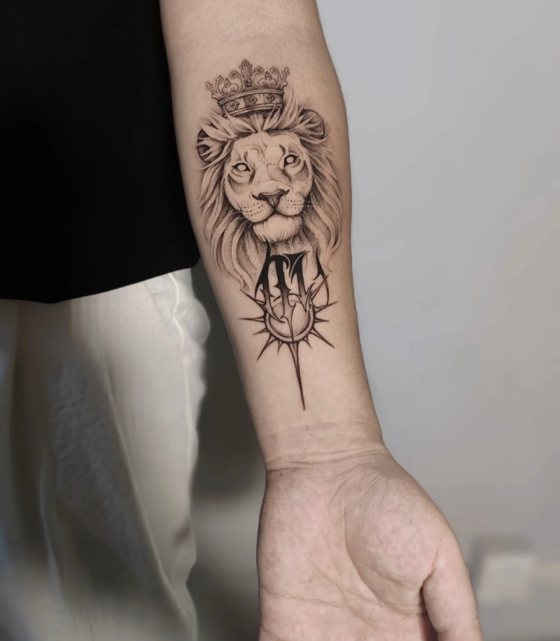 hình xăm sư tử phong thủy biểu trưng cho sự oai phong và tôn nghiêm