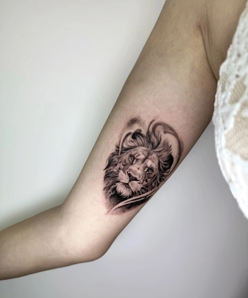 hình xăm sư tử phong thủy giúp củng cố vị thế và danh tiếng