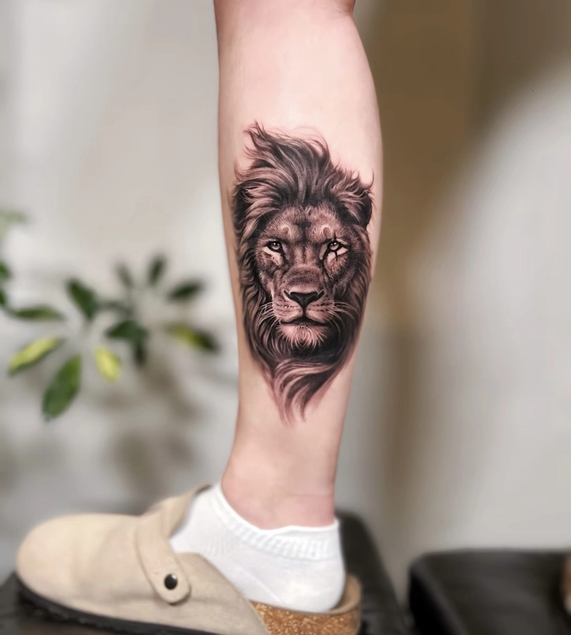 hình xăm sư tử phong thủy phù hợp với người có tinh thần tiên phong