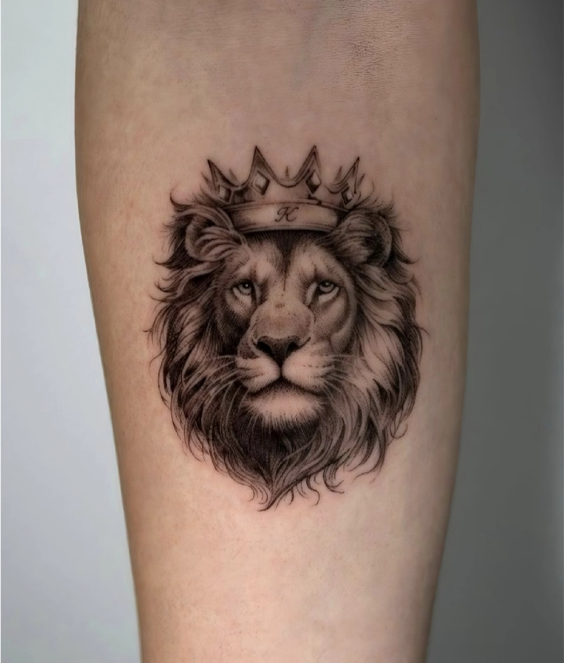 hình xăm sư tử phong thủy phù hợp với người mạnh mẽ, quyết đoán