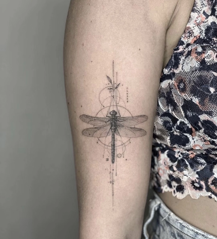 mẫu hình xăm phong thủy đẹp là biểu tượng của sự bảo vệ và may mắn