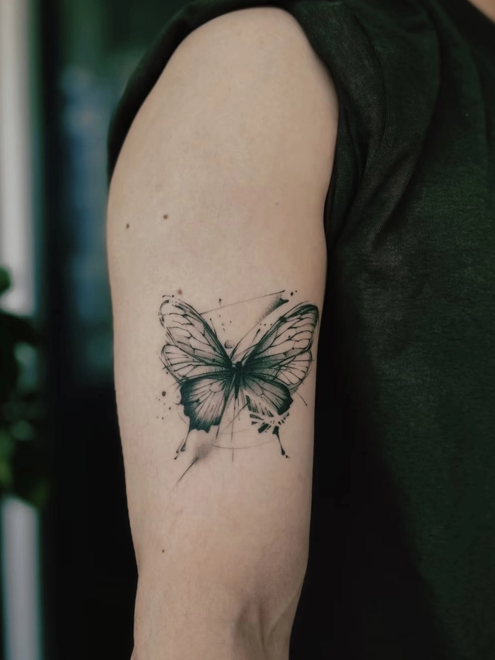 mẫu hình xăm phong thủy đẹp mang đến cảm giác tự tin và năng lượng