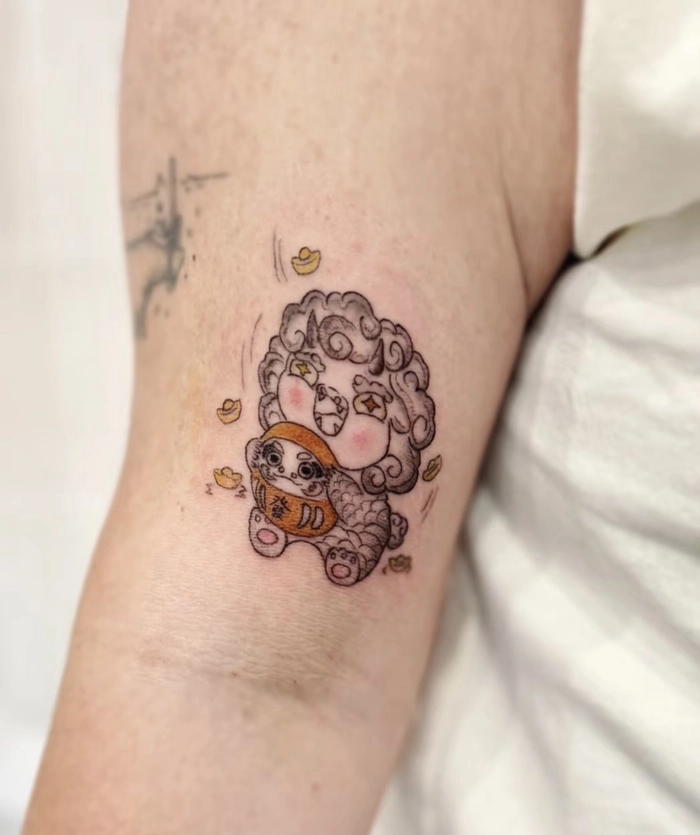 mẫu hình xăm phong thủy đẹp thể hiện sự hòa hợp với thiên nhiên