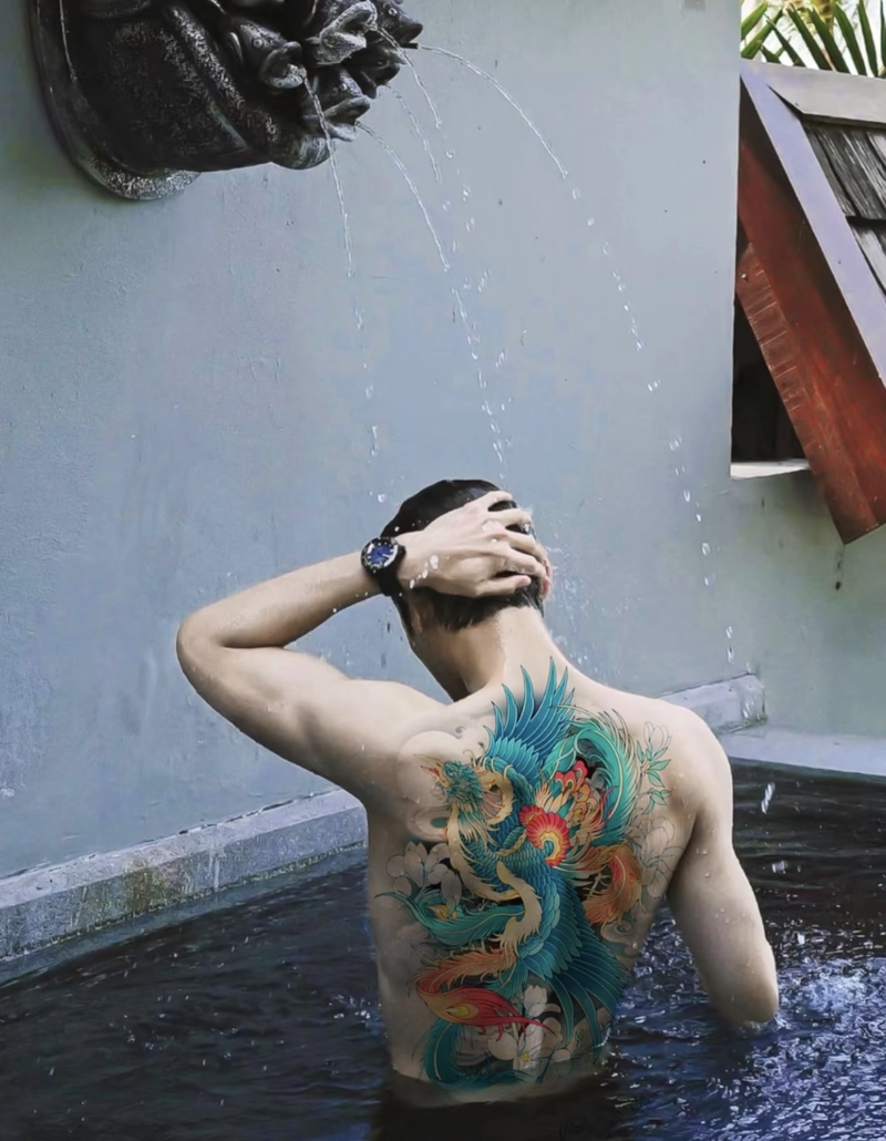 xăm kín lưng hình ảnh