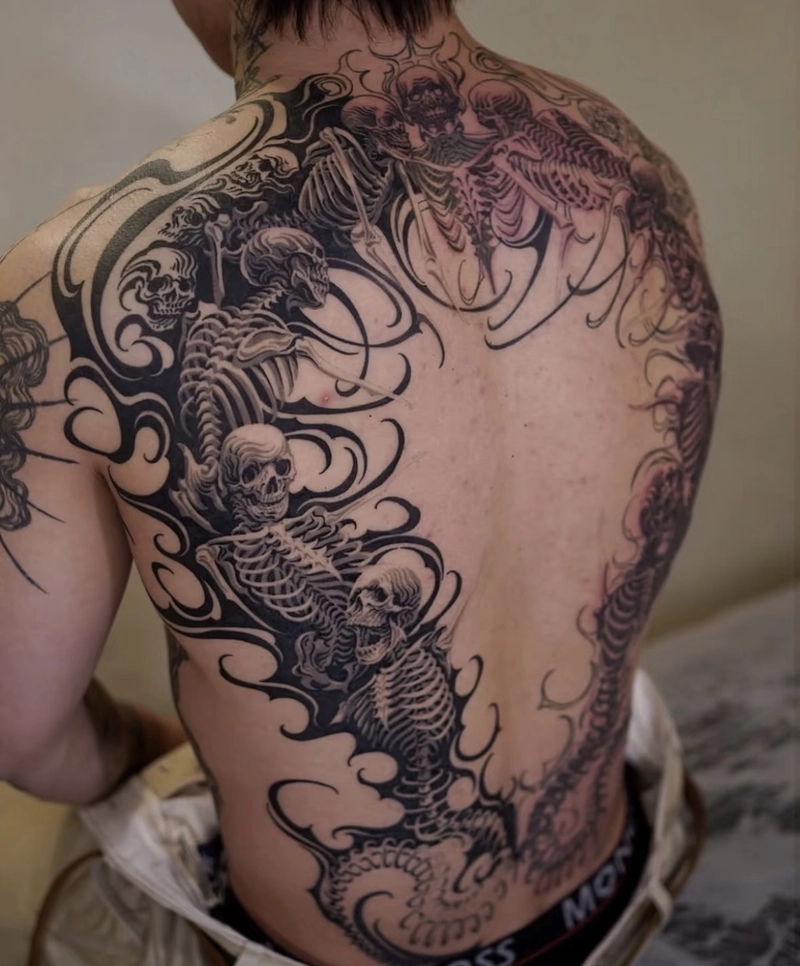 xăm lửa lưng hình ảnh đẹp