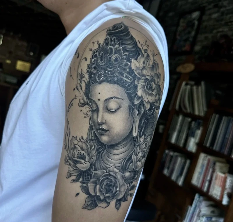 Hình xăm Phật Bà Quan Âm phong cách truyền thống