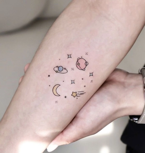 Hình xăm bầu trời sao mini cho nữ