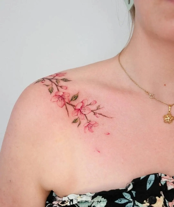 Hình xăm hoa anh đào nữ đơn giản dễ thương