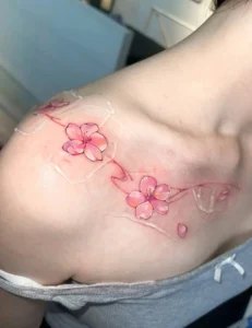 Hình xăm hoa anh đào nữ phong thủy