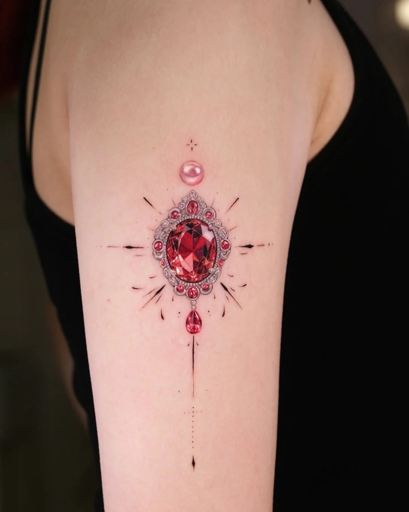 Hình xăm kim cương nữ đơn giản dễ thương