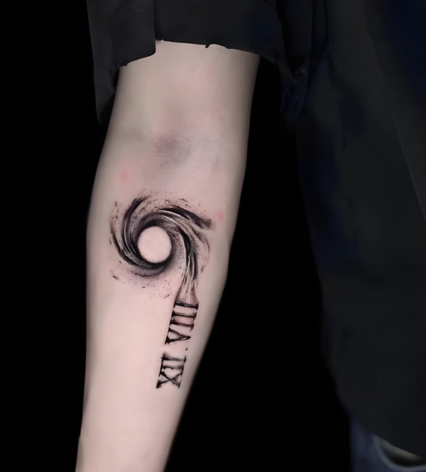 Hình xăm ký hiệu nam phối họa tiết đẹp