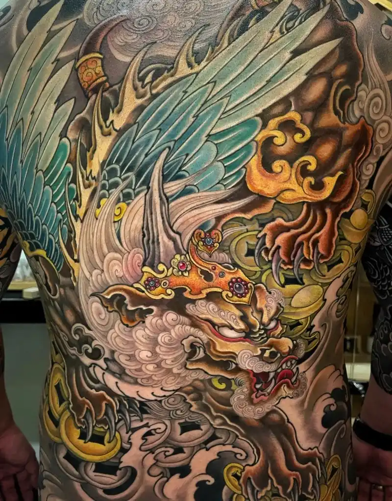 Hình xăm linh vật bảo vệ tài lộc hợp phong thủy